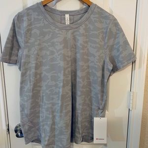 NWT Lululemon long distance SS shirt size 10